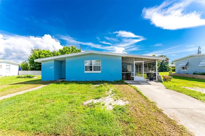 Two bedroom, one bath in quiet neighborhood in North Port
