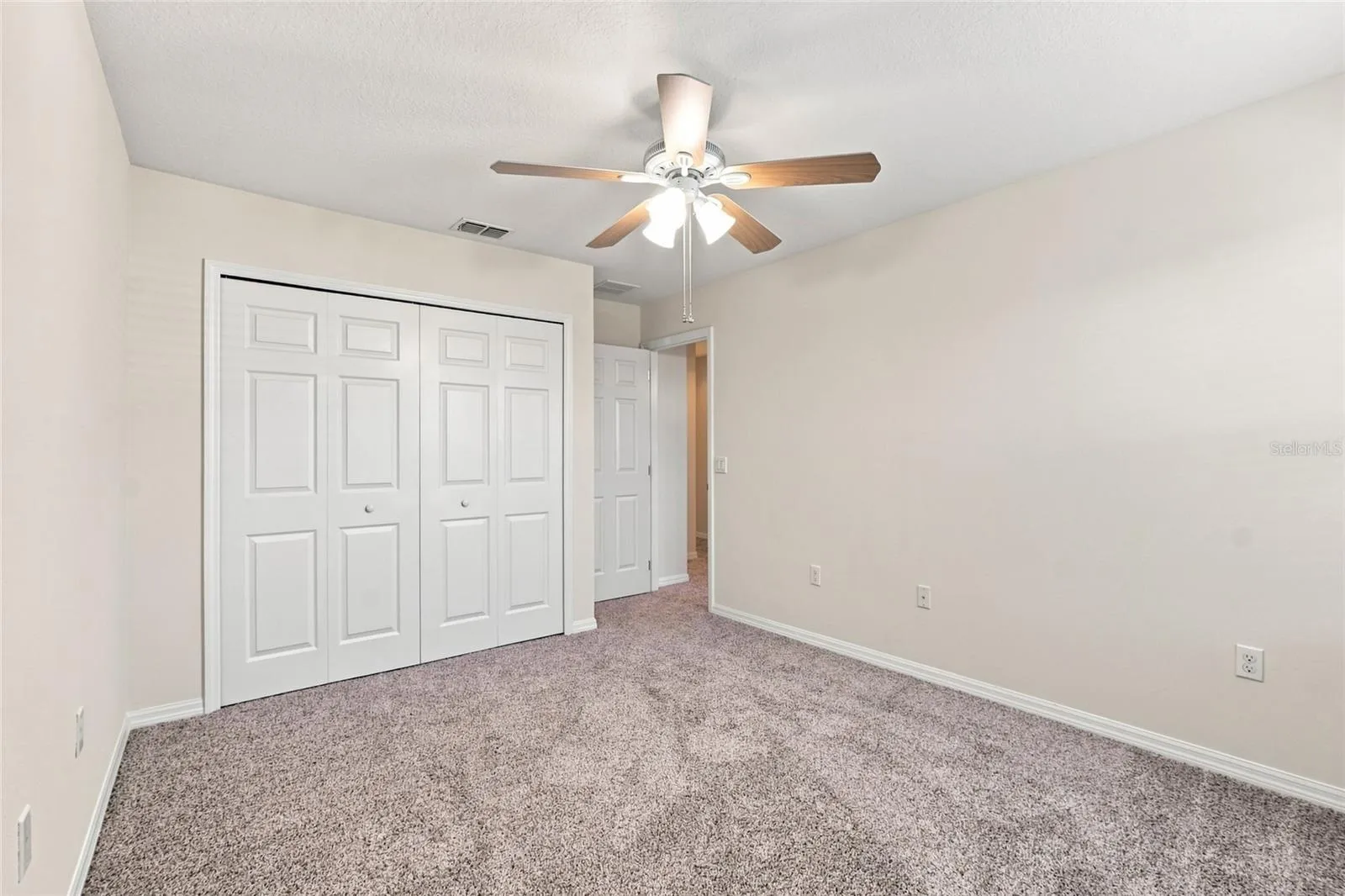 Additional bedroom