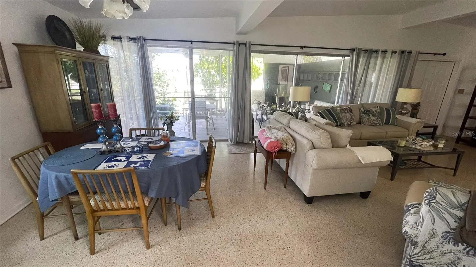 Dining &amp; Living Room
