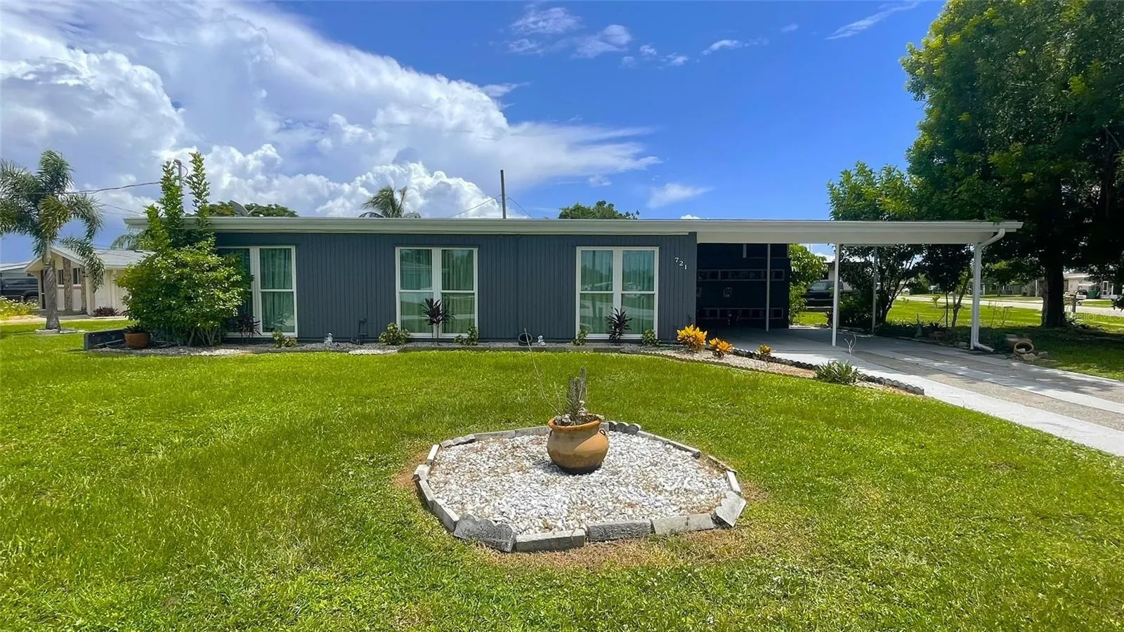 721 Sharon Circle