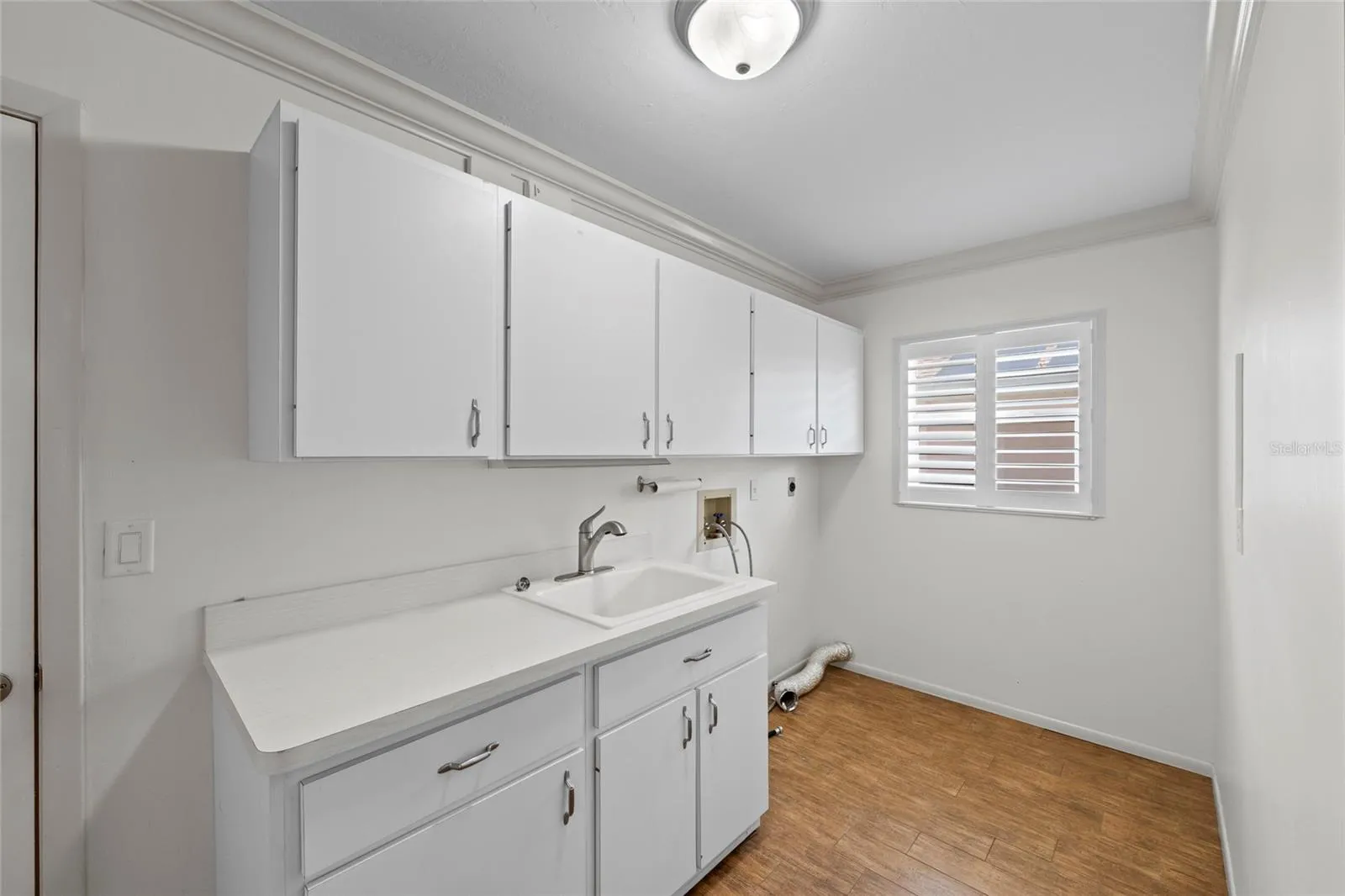 Laundry Room with Hook-Ups
