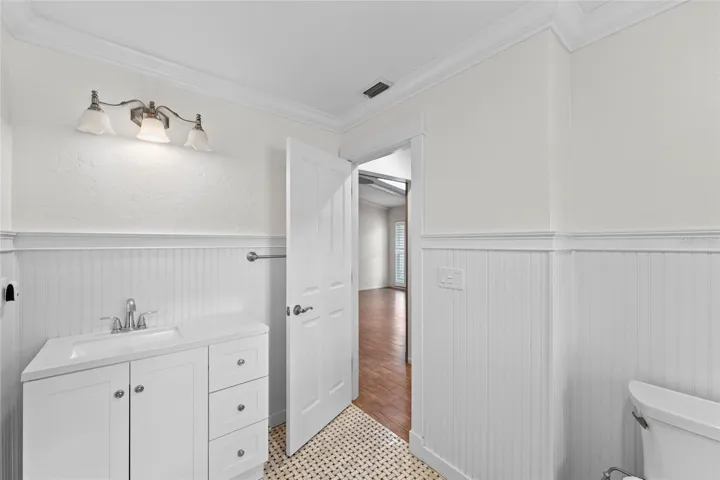 Bathroom with Soaking Tub