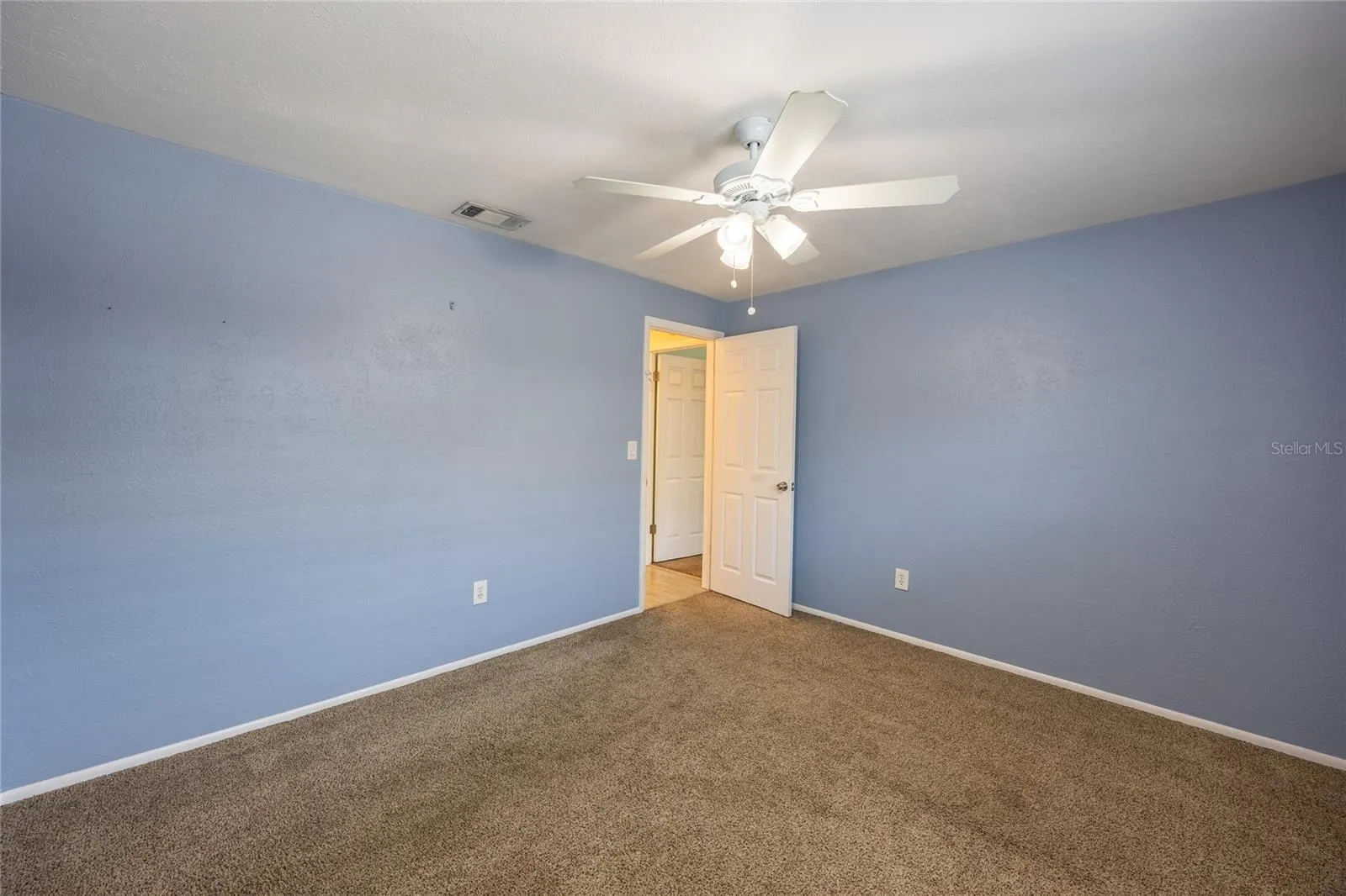 Back bedroom 2
