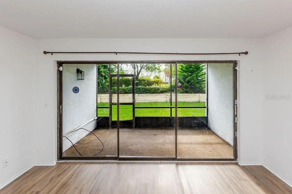 screened porch
