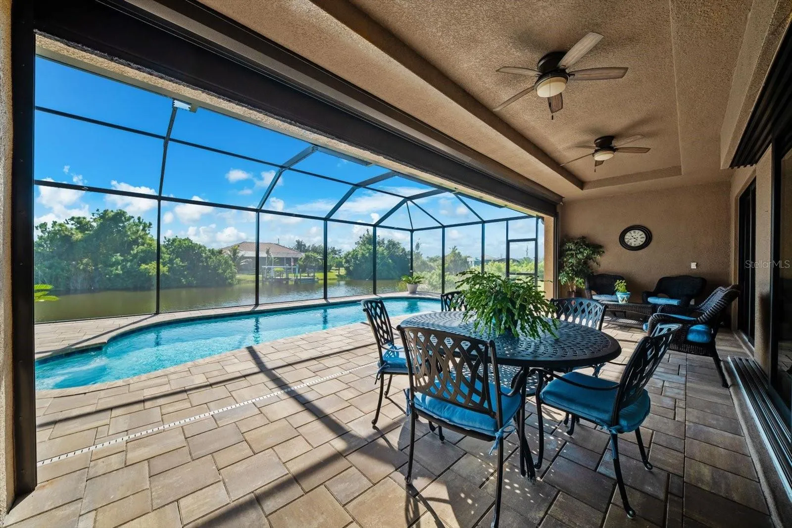 Perfect Entertaining Space