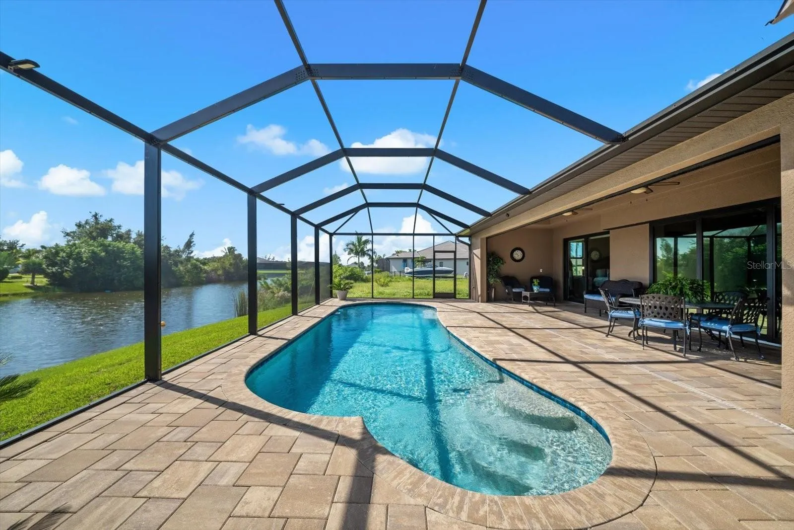 Elegant PAVER Deck