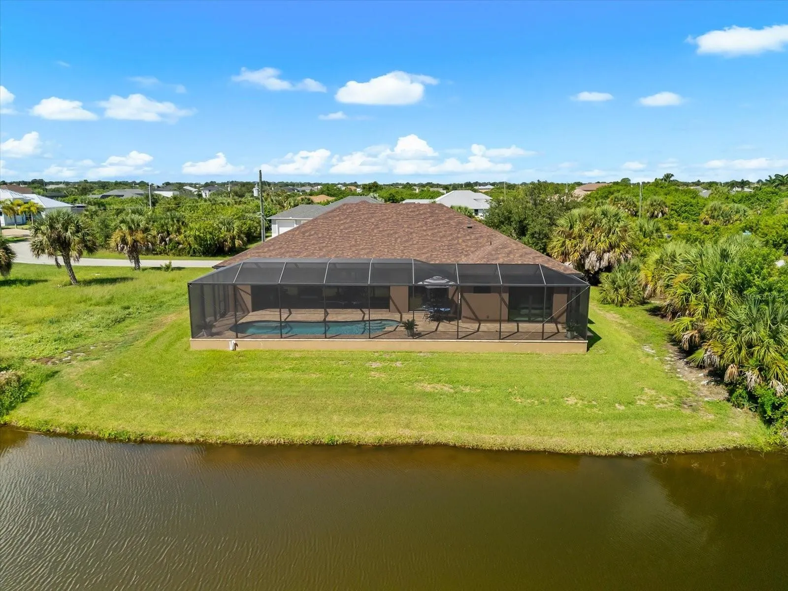 84 Feet Of Waterfront!