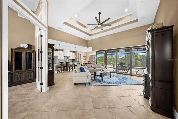 Versatile EXTRA Bedroom Option