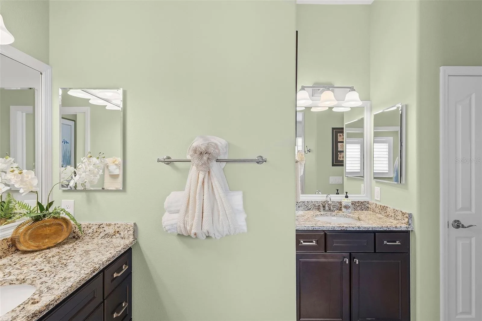primary bathroom vanity 2