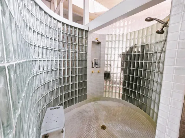 PRIMARY BEDROOM BATH