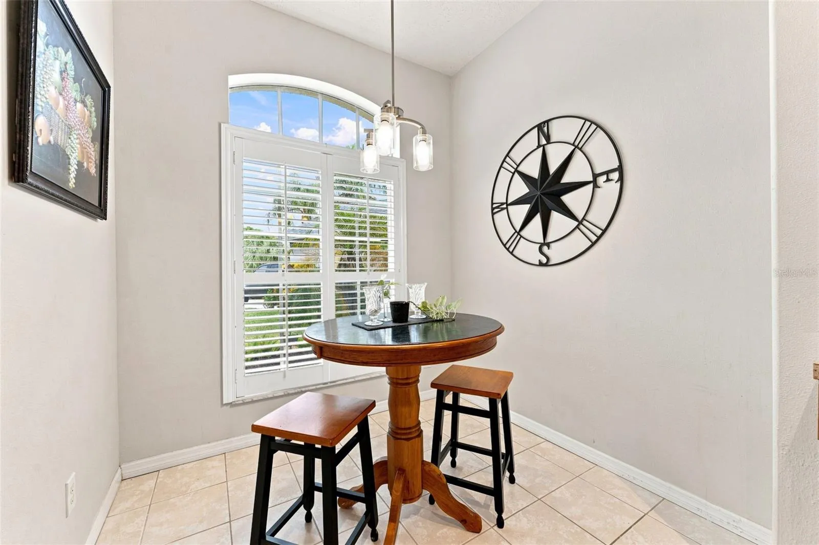 Eat in area with plantation shutters