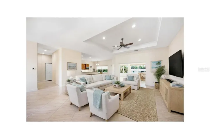 Virtually Staged Livingroom