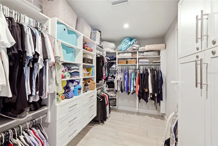 Closet Digitally decluttered- Large Walkin with built in closet