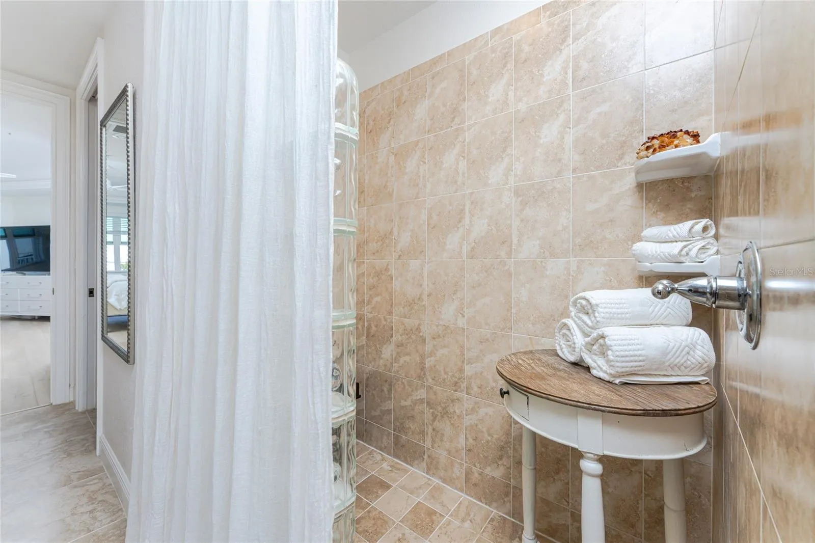 Spacious roman walk in shower