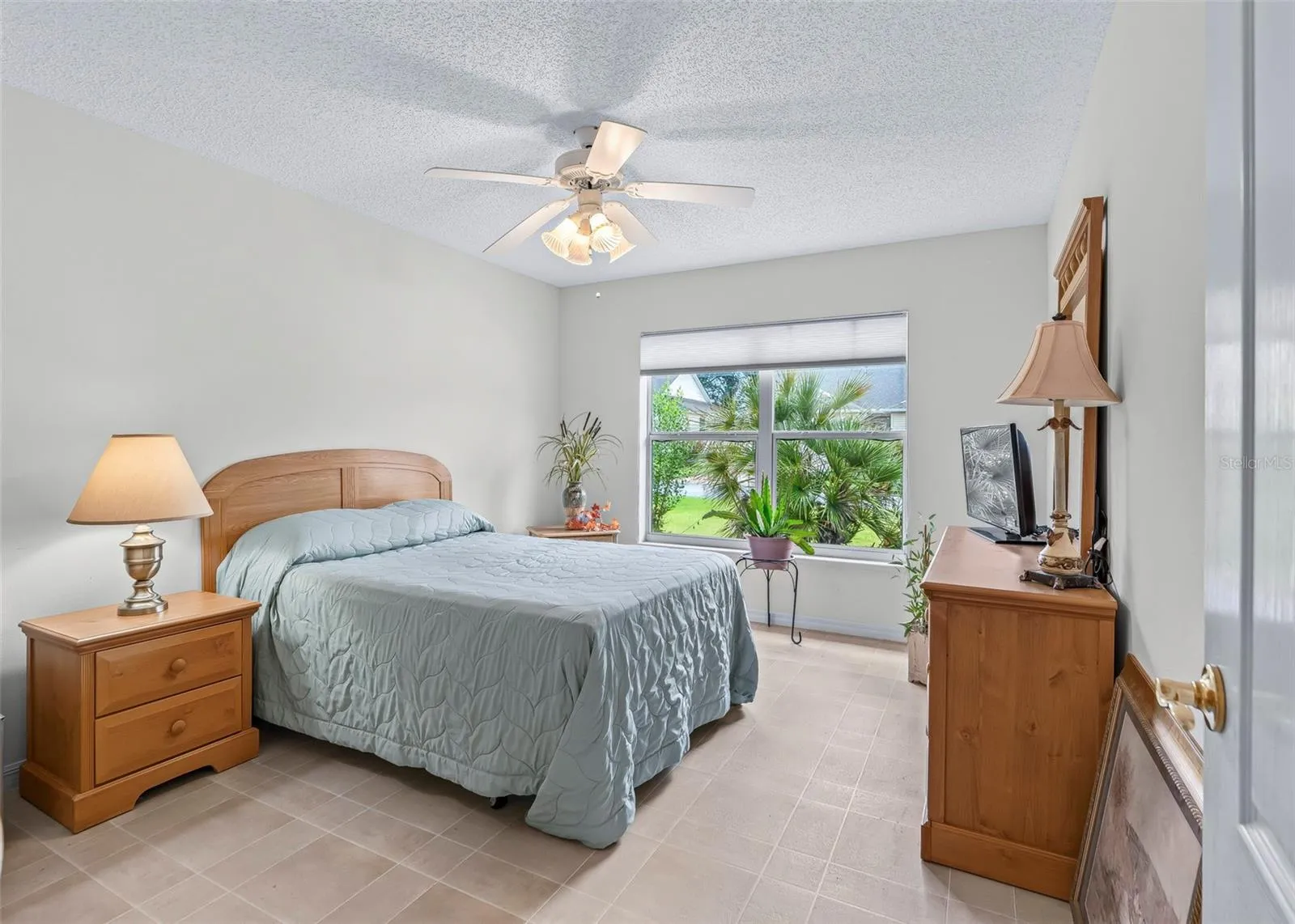 2nd guest bedroom