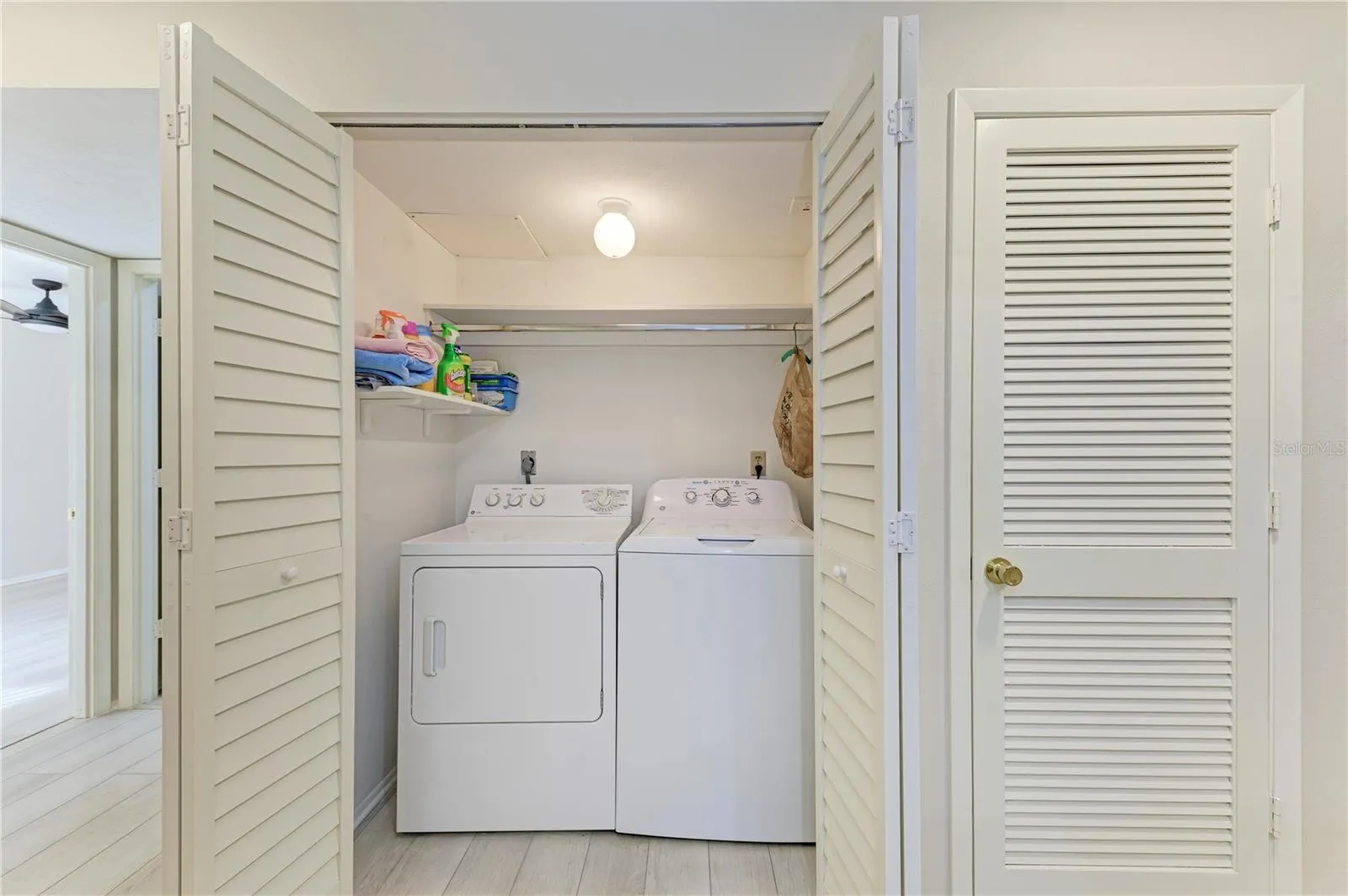 WASHER DRYER