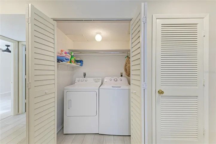 WASHER DRYER