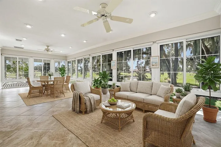 Florida room virtually staged