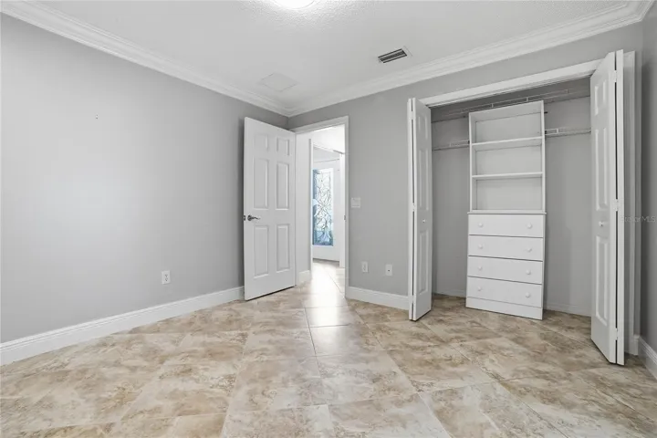 Third Bedroom Front w closet system