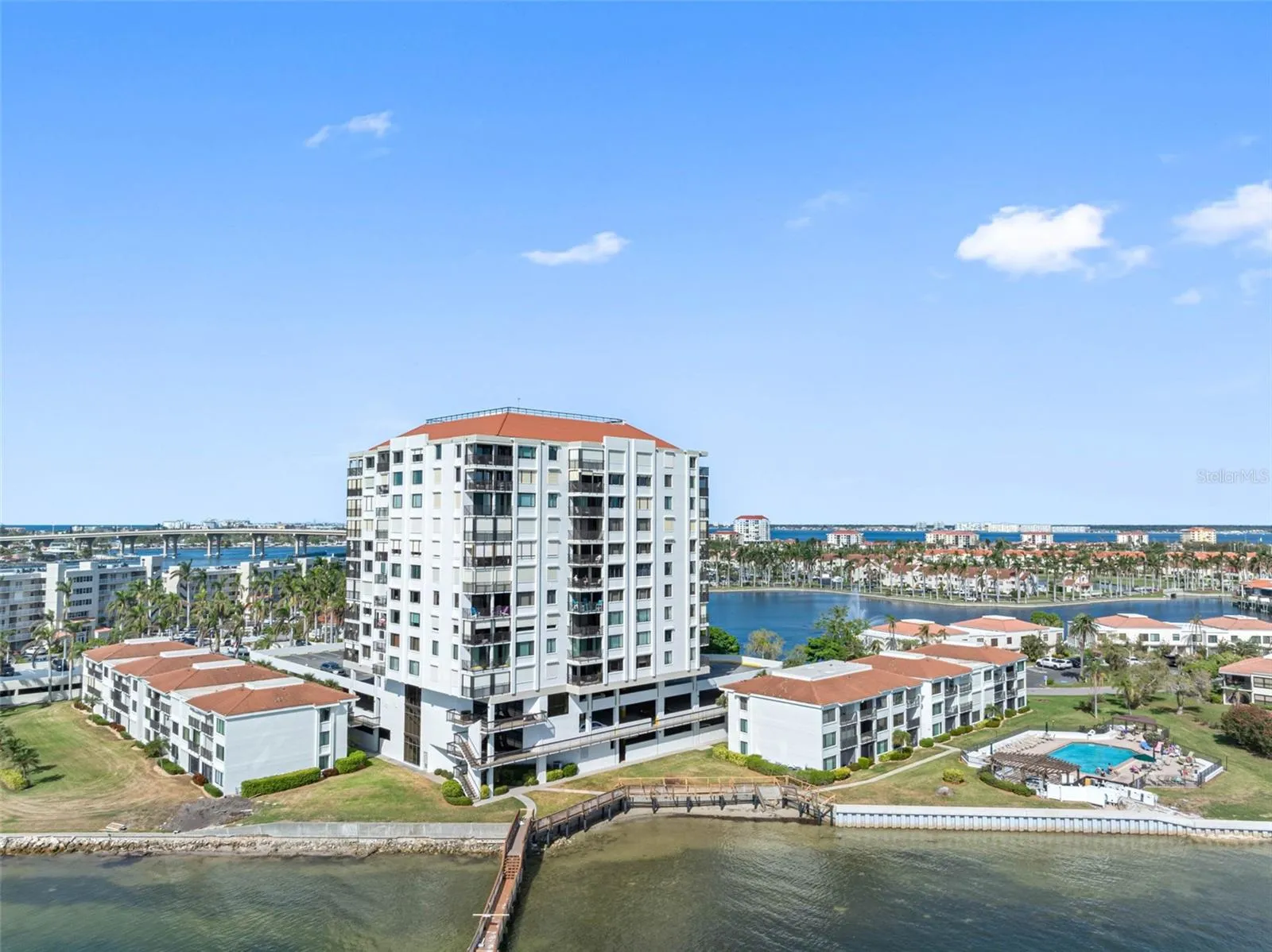 Fishing Pier with Expansive Intracoastal Views