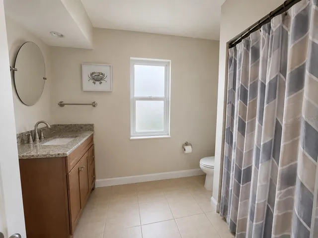 2nd bathroom