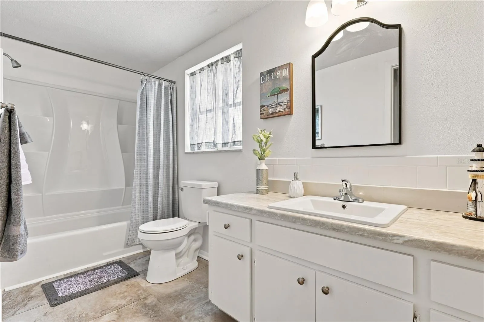 Owner's Suite Bathroom