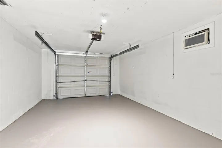 1 car garage