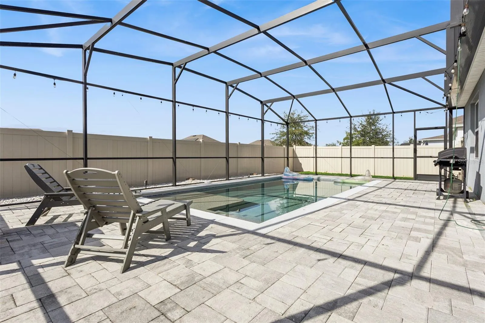 Screen-enclosed Pool Patio