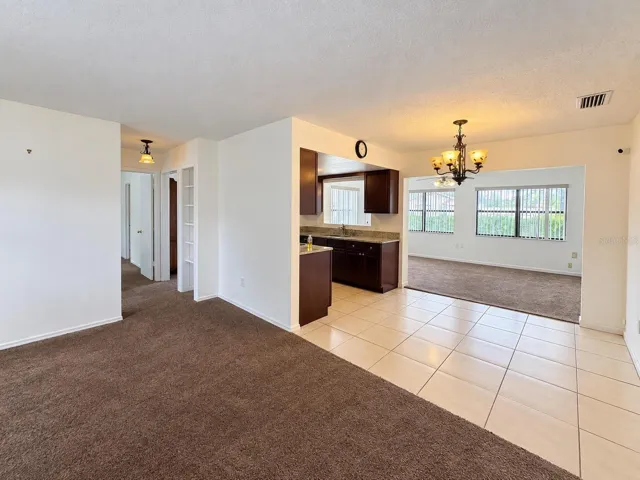 Kitchen/Dining Room Area