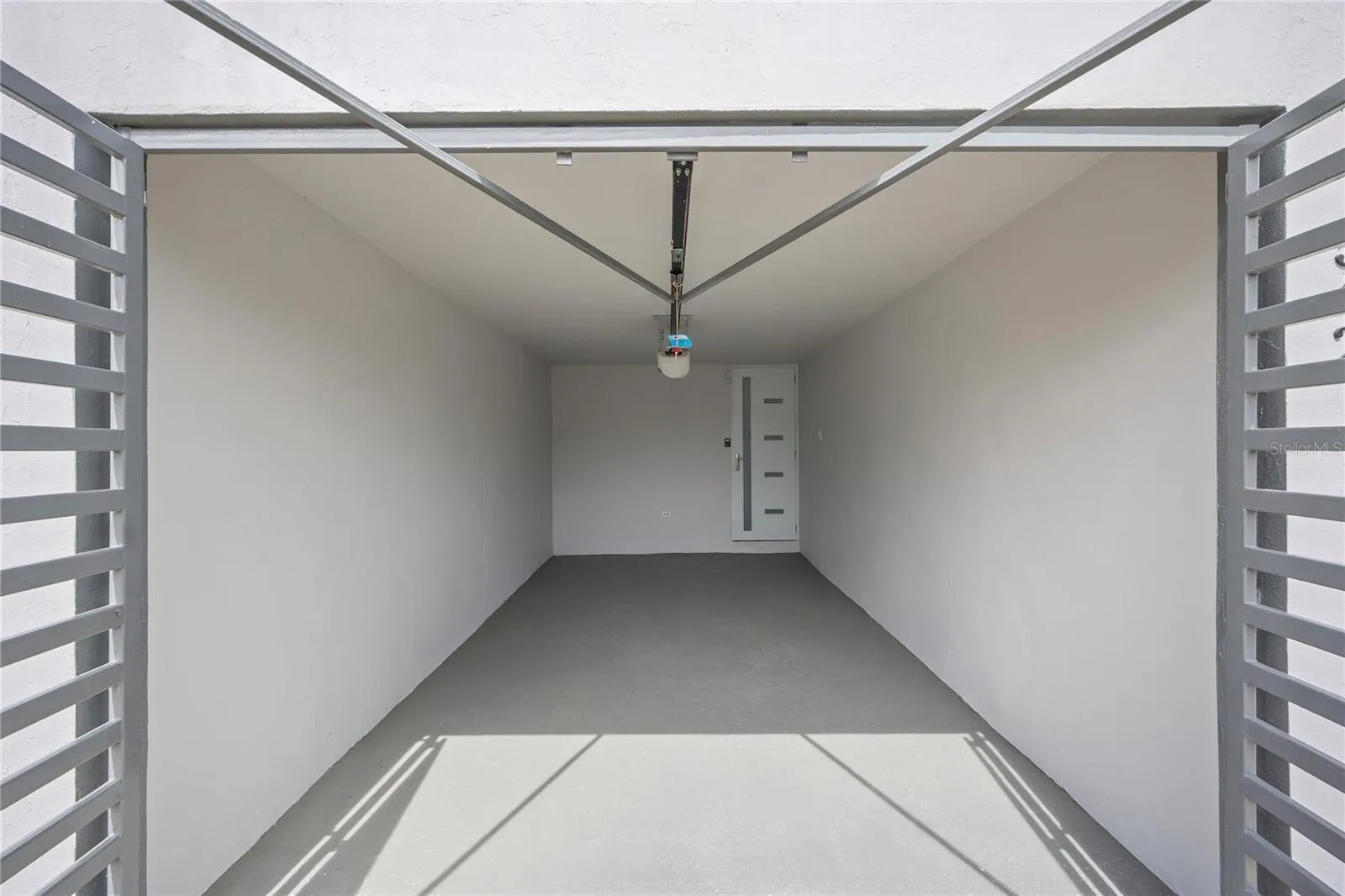 Garage Garage