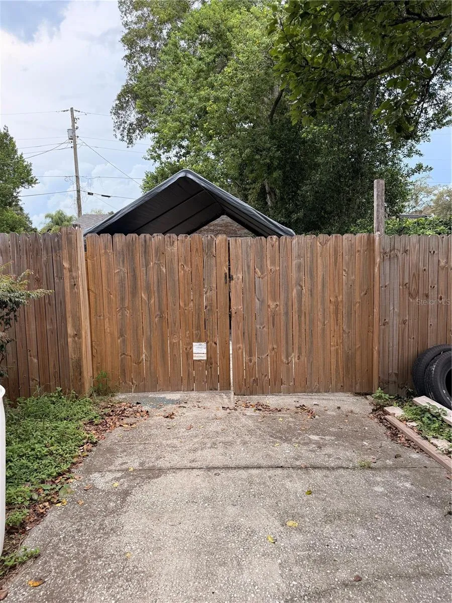 driveway to garage