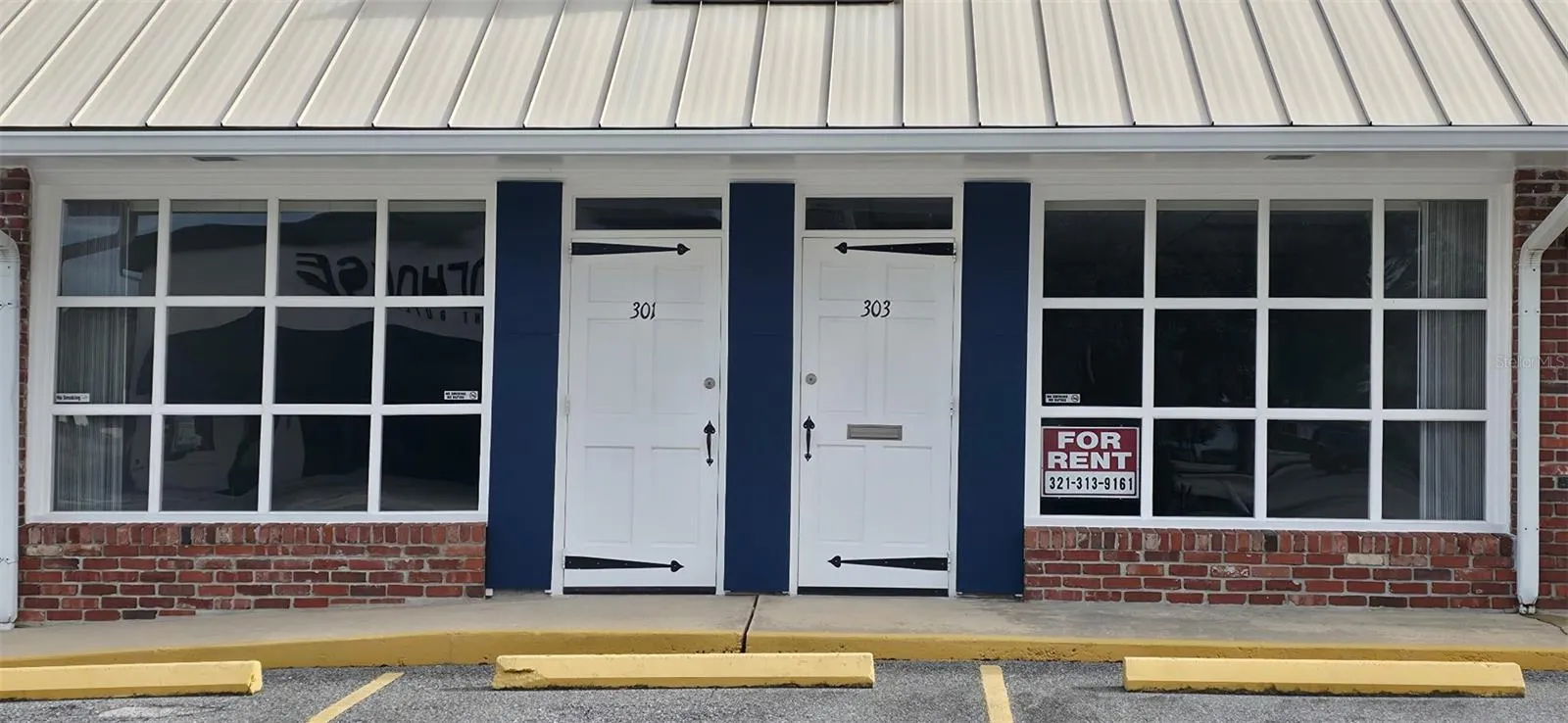 Front Exterior 301 &amp; 303