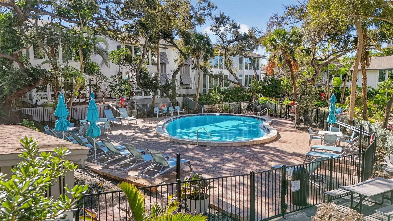 Bayside Pool