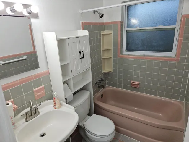 Hall Bathroom