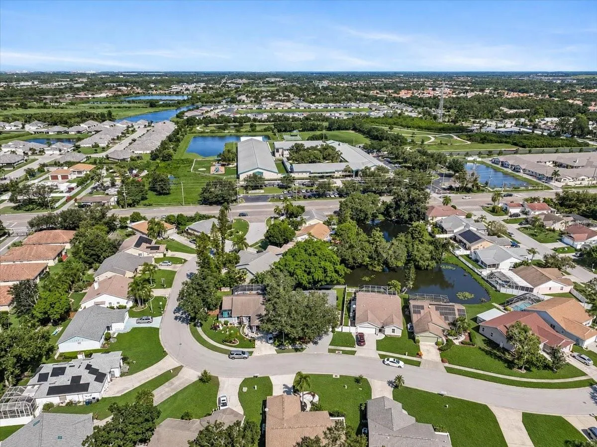 Maple Lakes Neighborhood