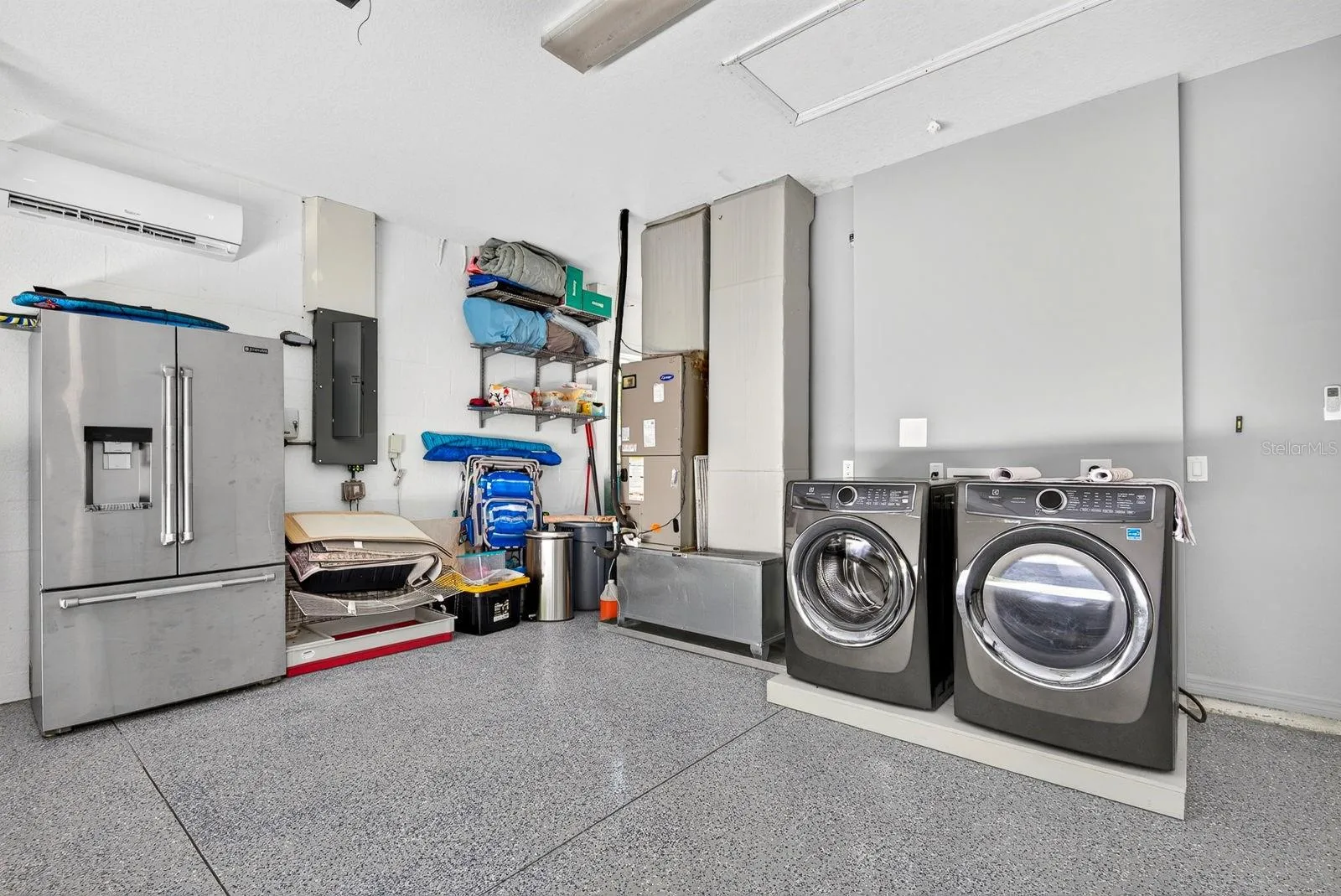 Garage & Laundry Area