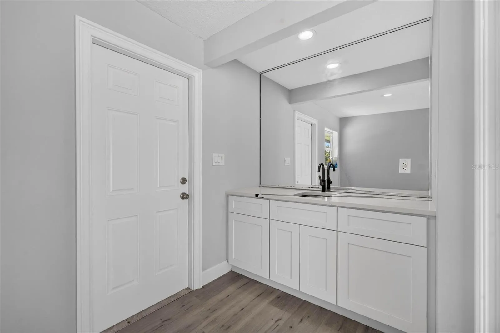 Wet Bar