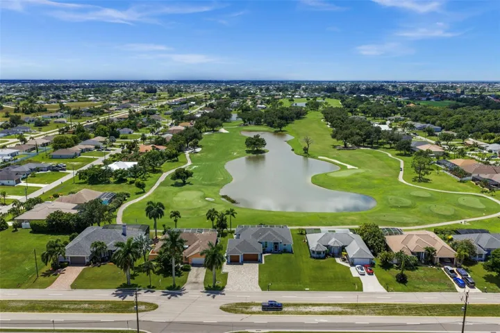 Enjoy the lake view from the oversized, southern facing rear facing lanai.