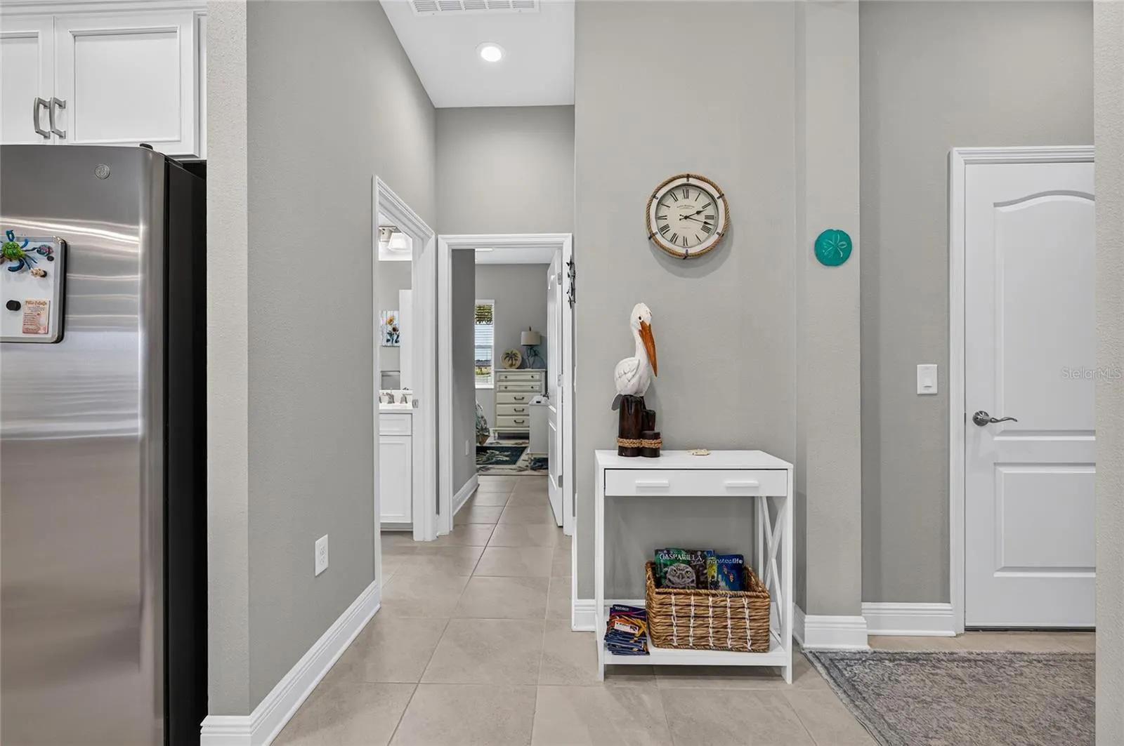hall wall to second bedroom
