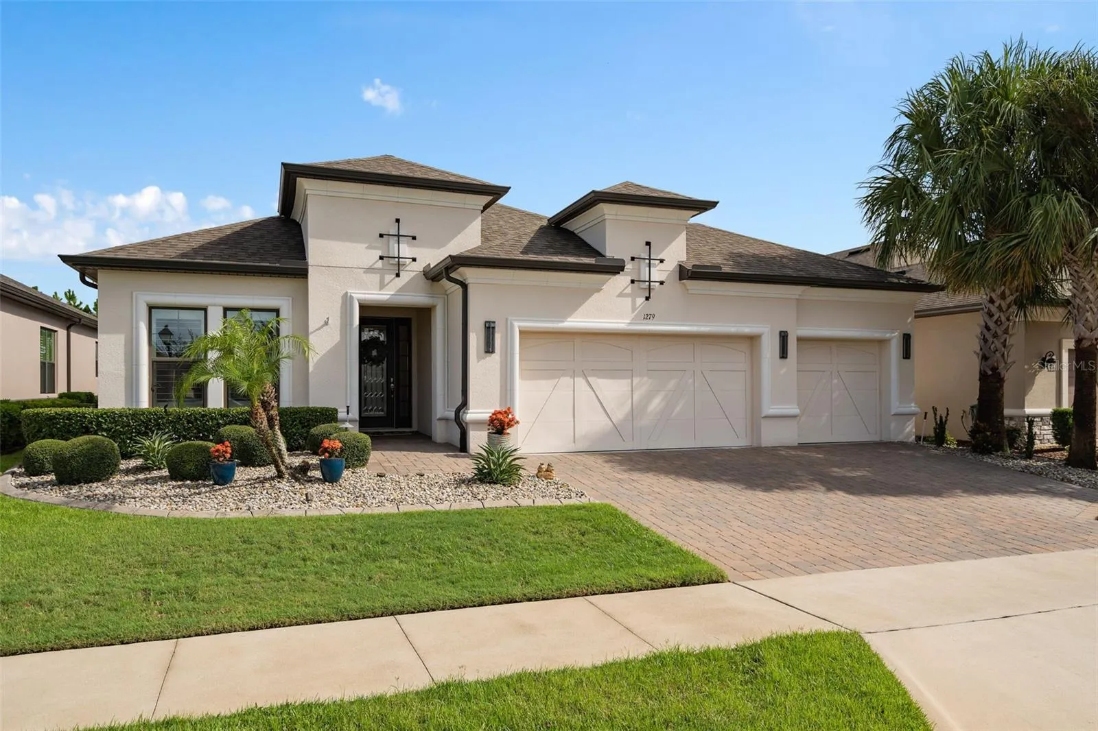 Front elevation view.