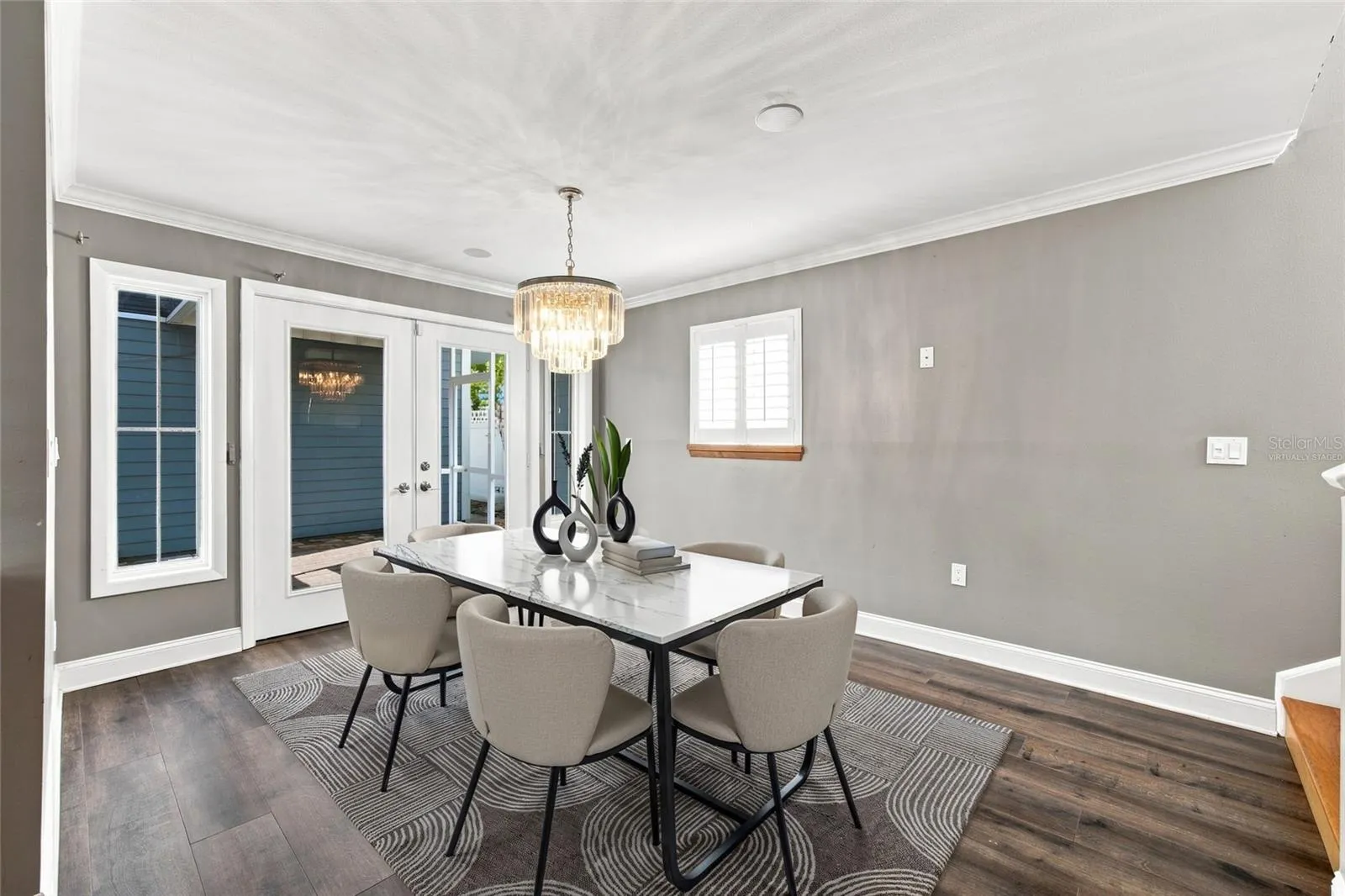 Dining Room Virtually Staged
