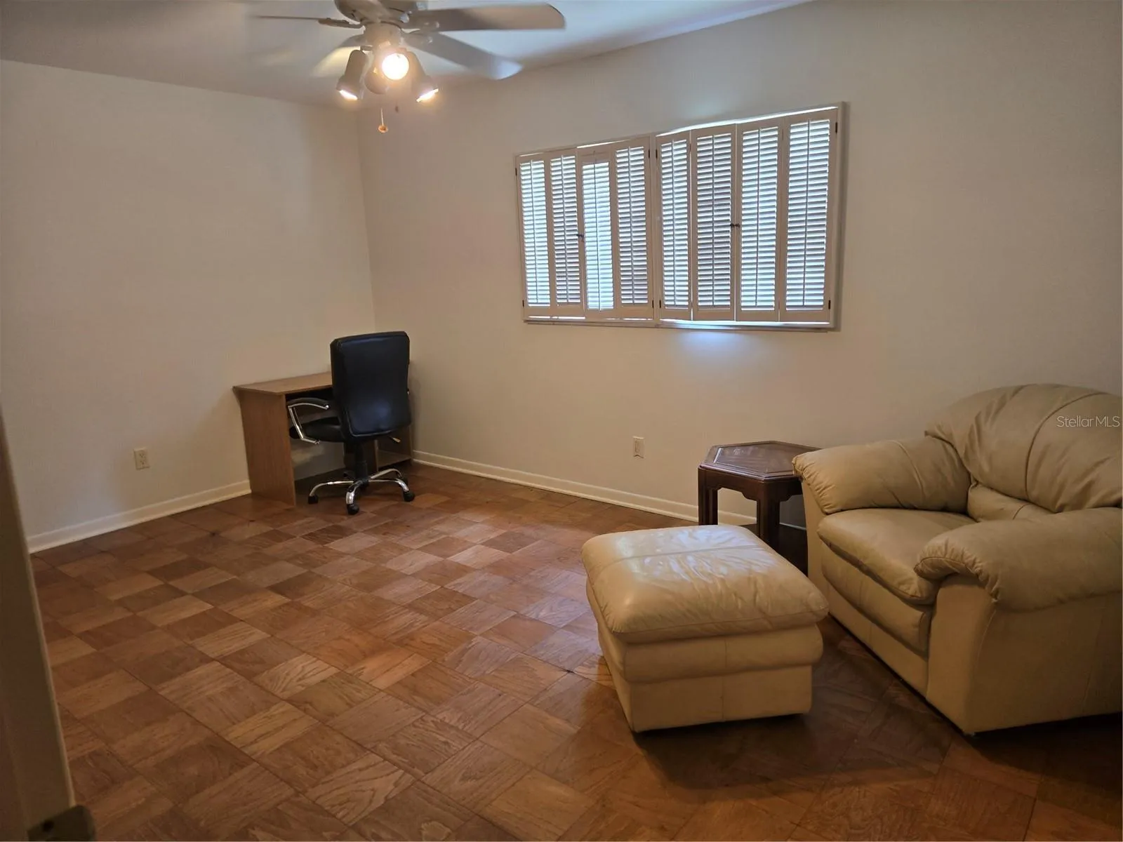 front bedroom/office