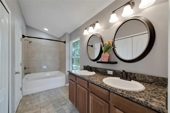 Primary bath