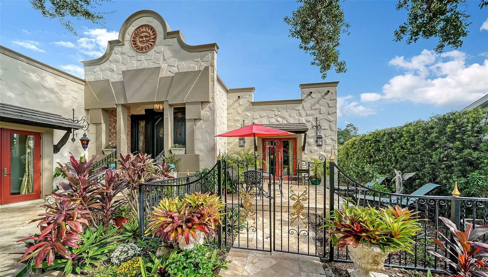Private Garden Courtyard