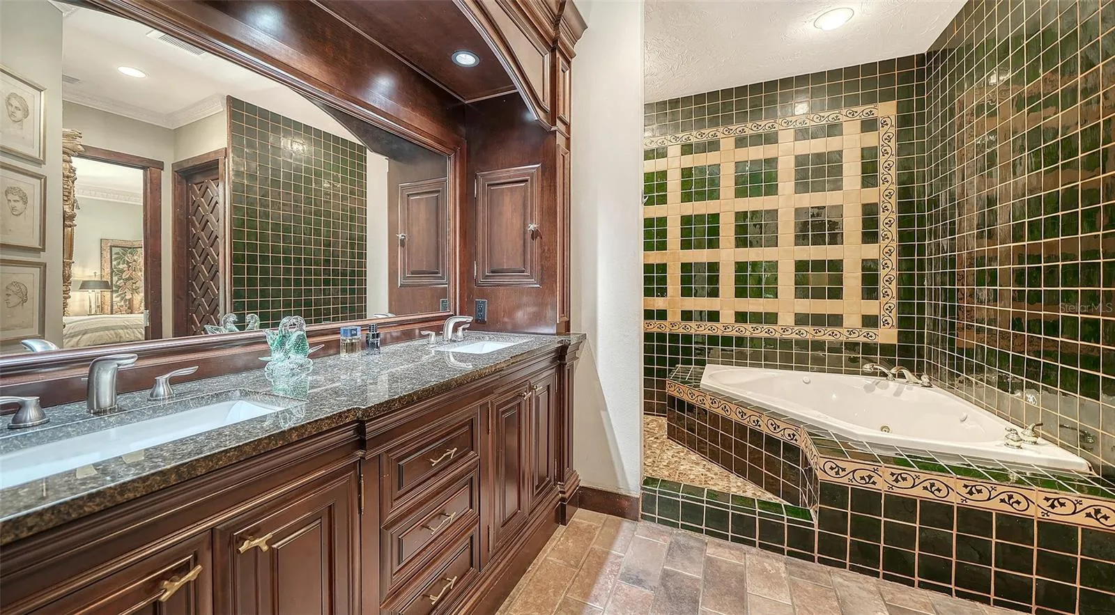 Dual vanity sink in Primary Bathroom
