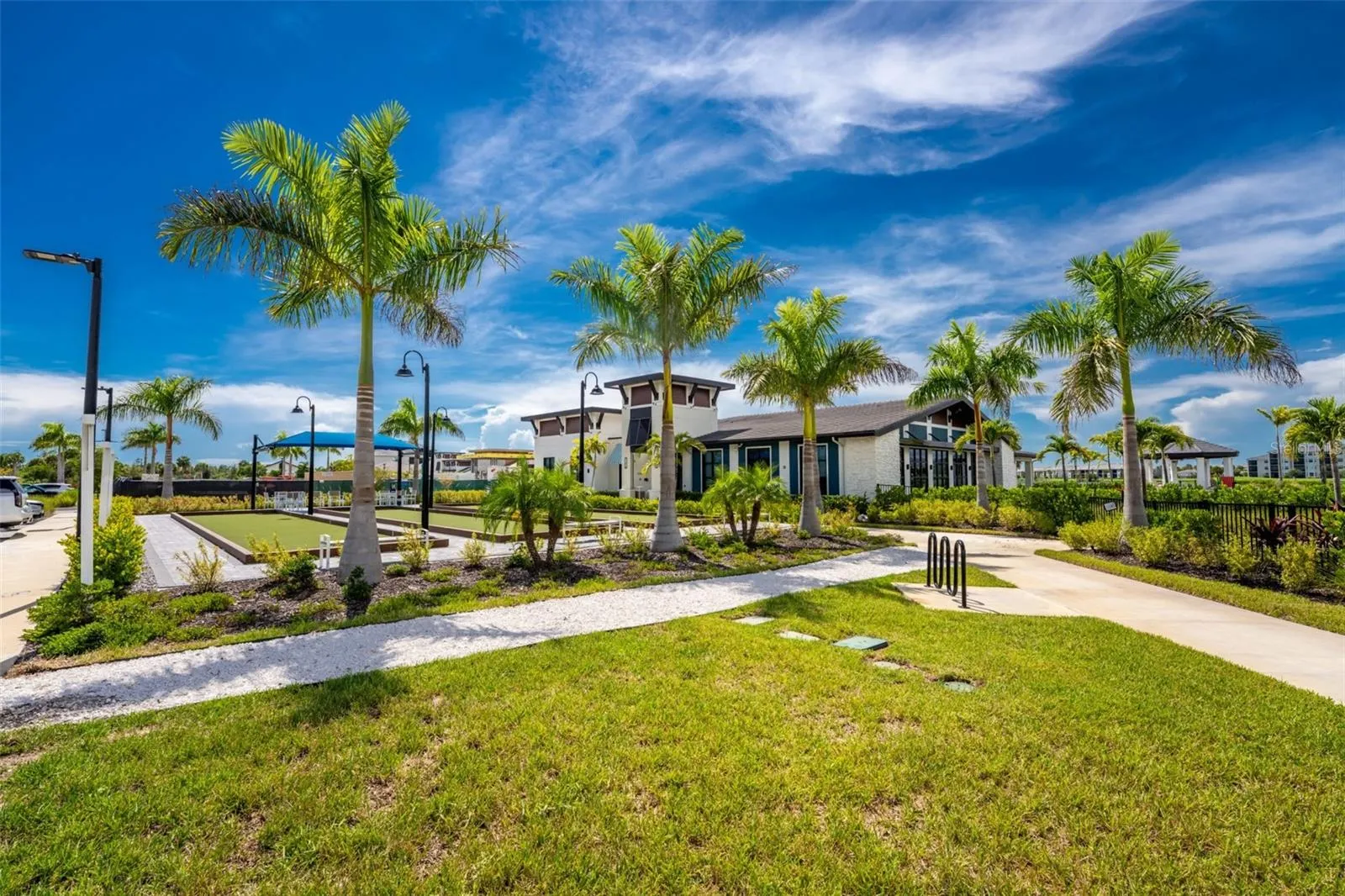 Amentiy Center with Full Fitness Center &amp; Spa