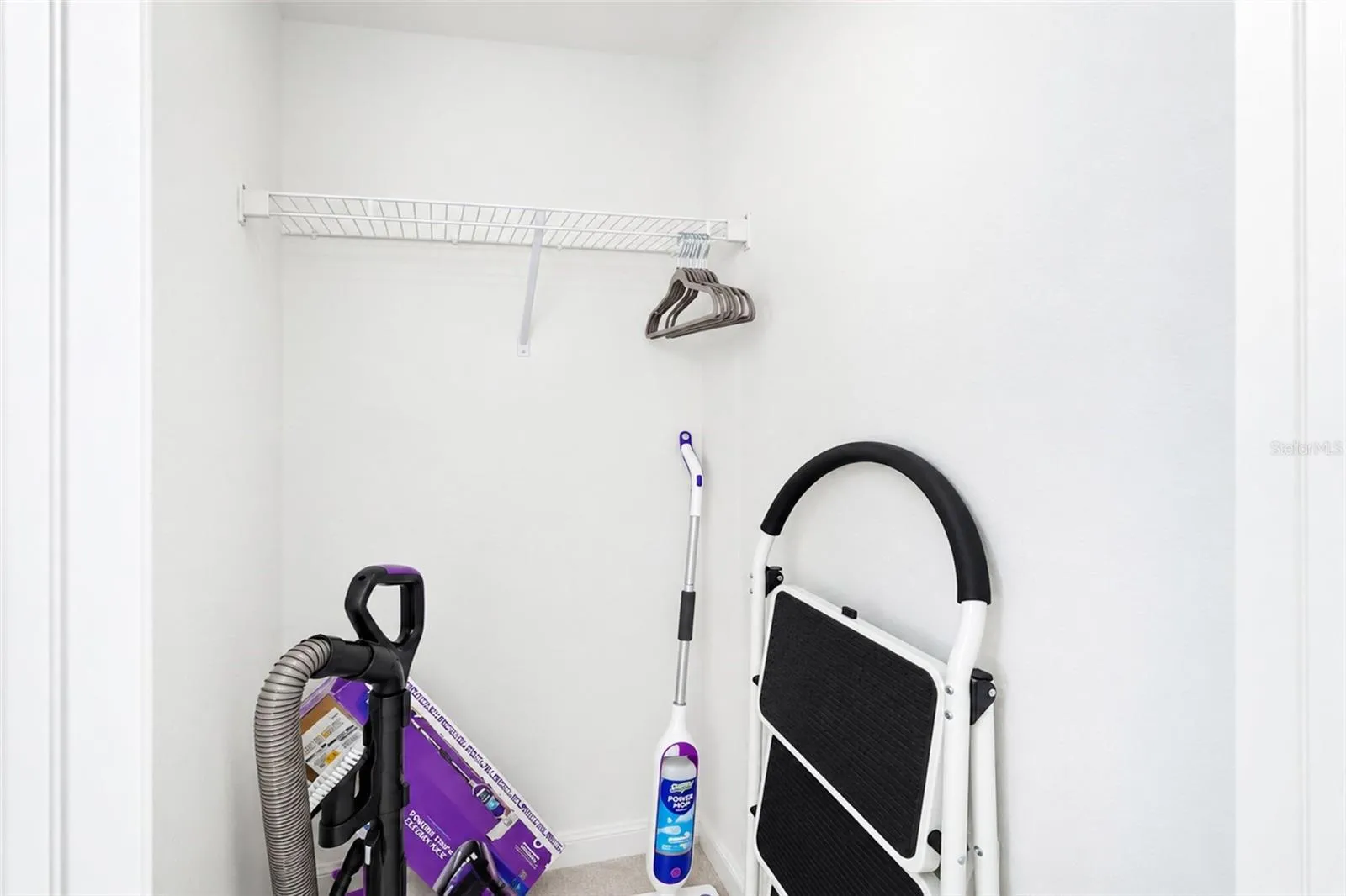 Extra Large Hallway Storage Closset
