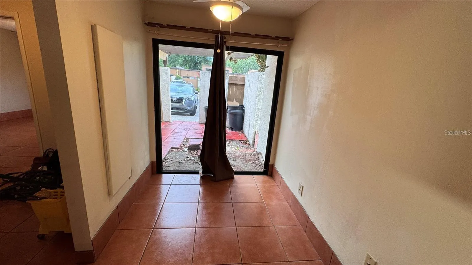 Dinette Looking onto Front Patio