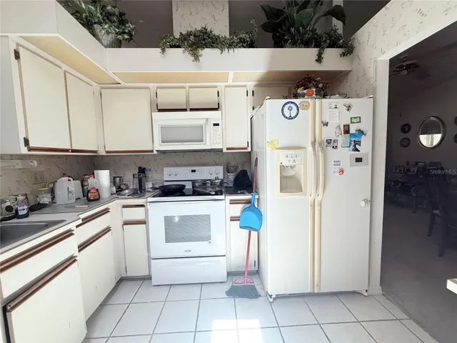 1170