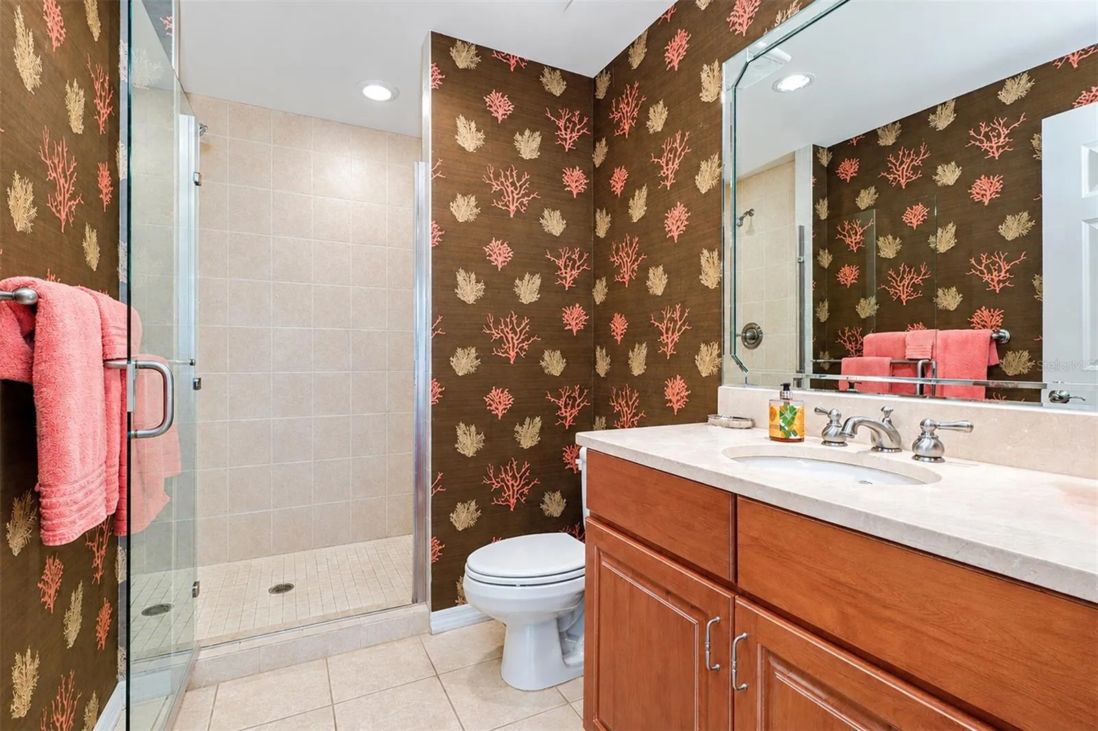 ... Main Guest Bathroom ..10 X 5'9"............. Walk in Shower -- Large Vanity ..